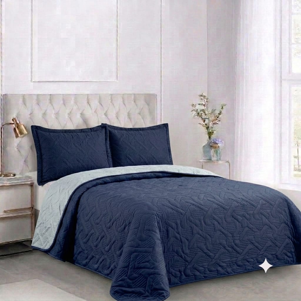 WhatsApp Image 2026-07-17 at 11.50.49 AM (4) COLCHA UNICOLOR AZUL/CELESTE - Imagen 1